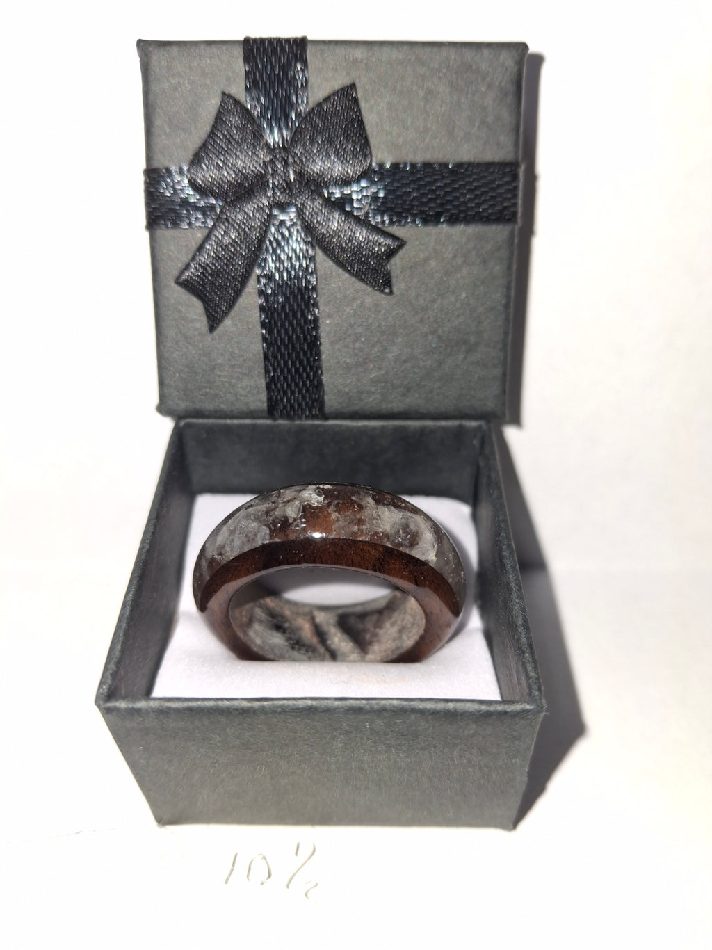 Wooden Ring Made From Whisky Barrel Wood With White/Clear Stone Inlay. Size 10.5