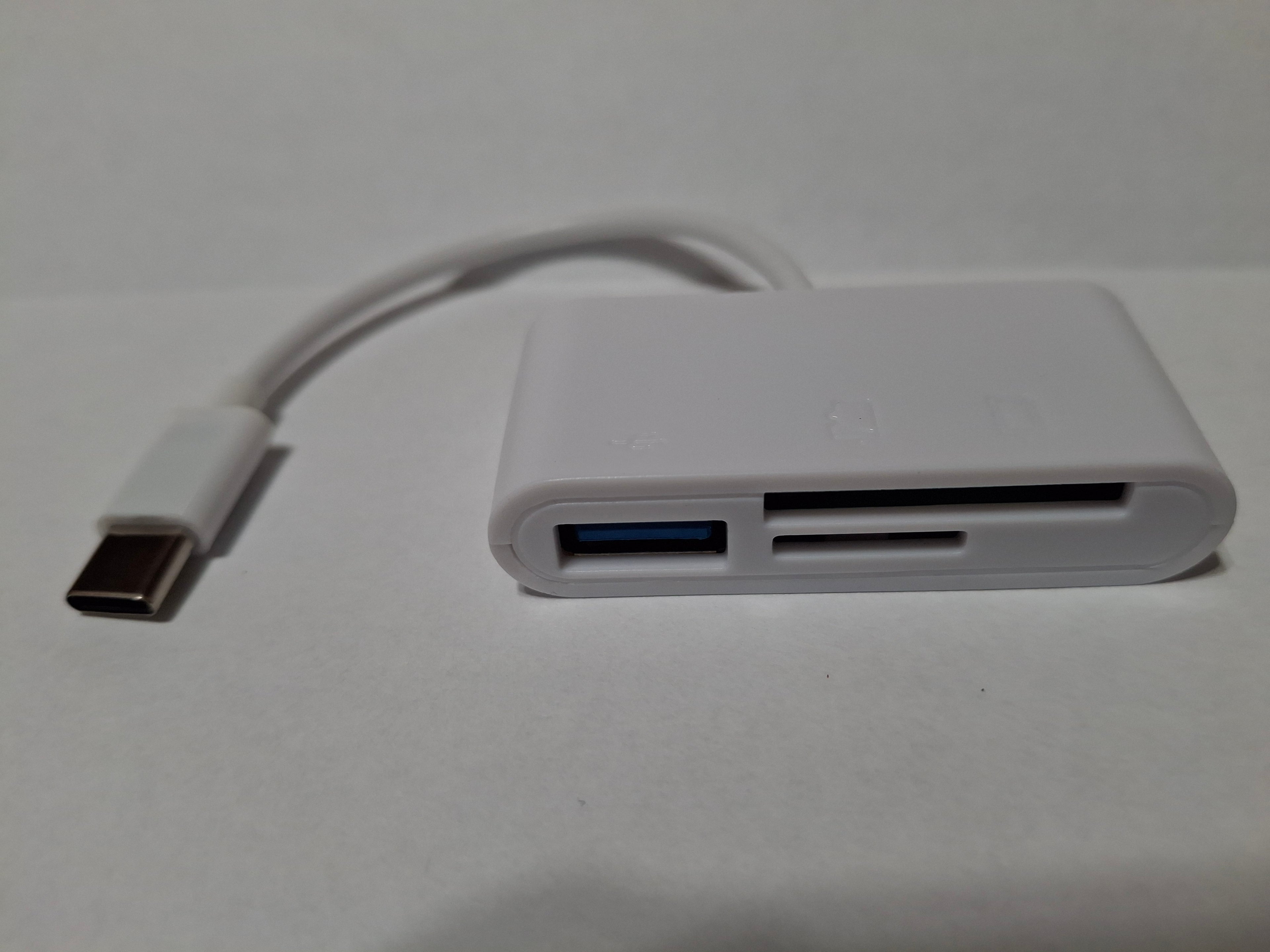 USB C to SD/TF Memory Card Reader