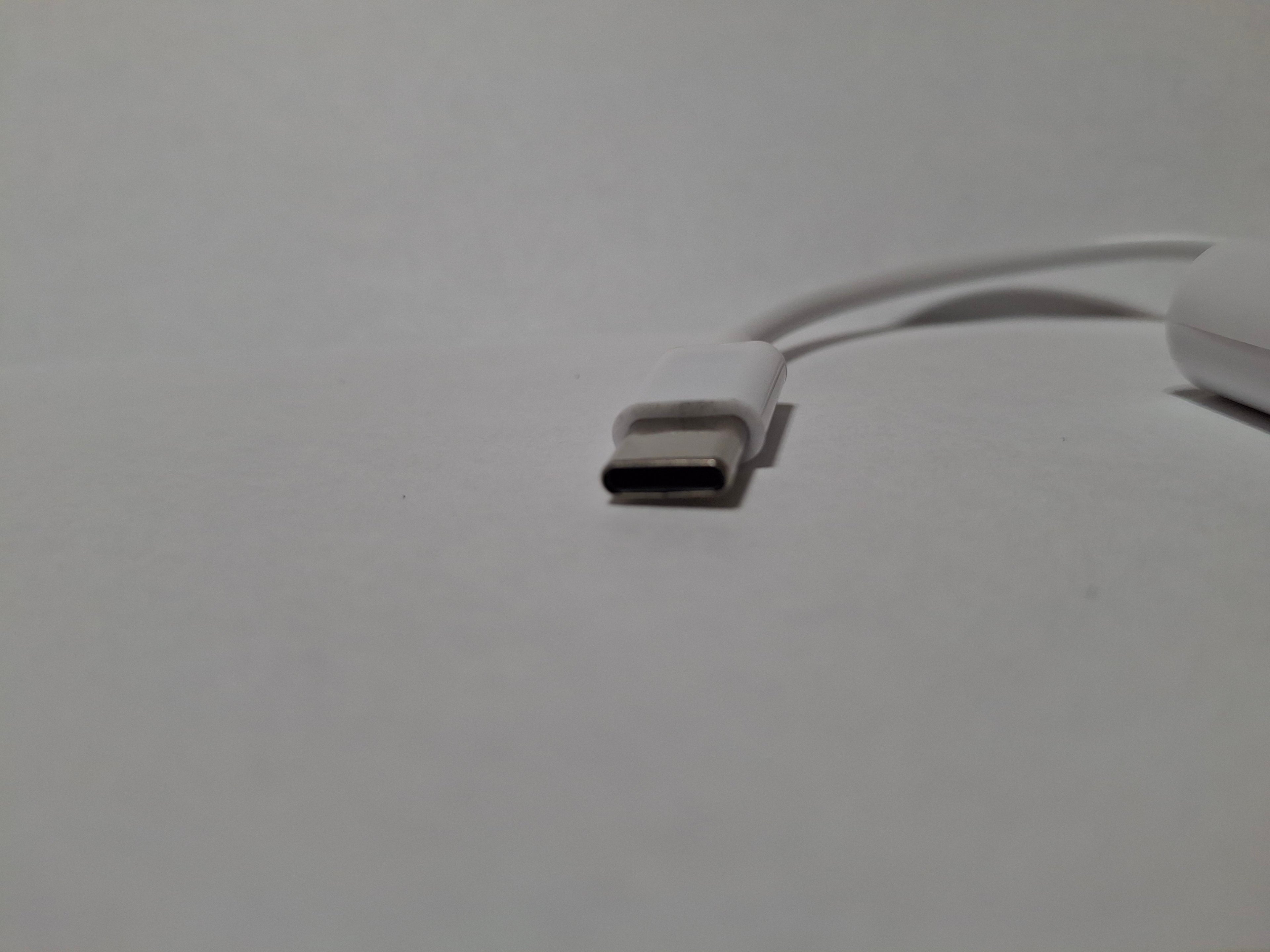USB C to SD/TF Memory Card Reader